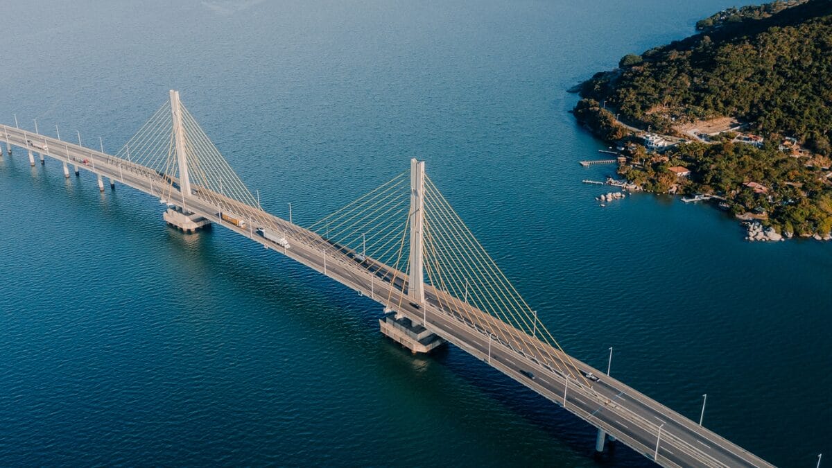 Ponte Anita Garibaldi em Laguna