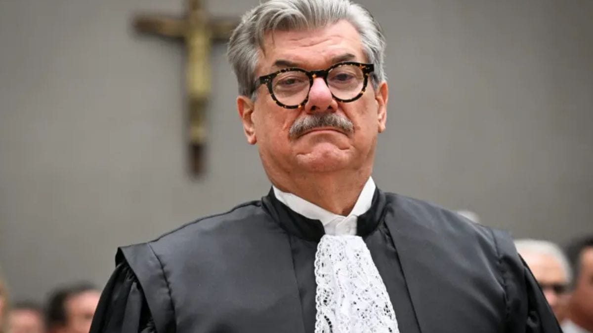 Ministro Marco Buzzi