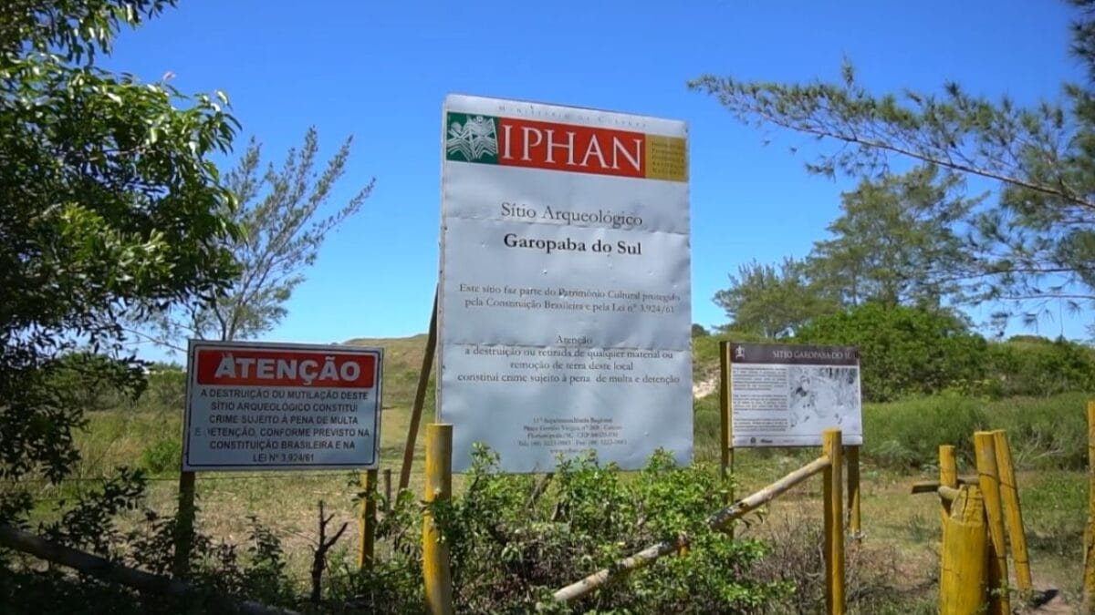 S&iacute;tio Arqueol&oacute;gico Garopaba do Sul, em Jaguaruna &eacute; um dos mais extensos existentes