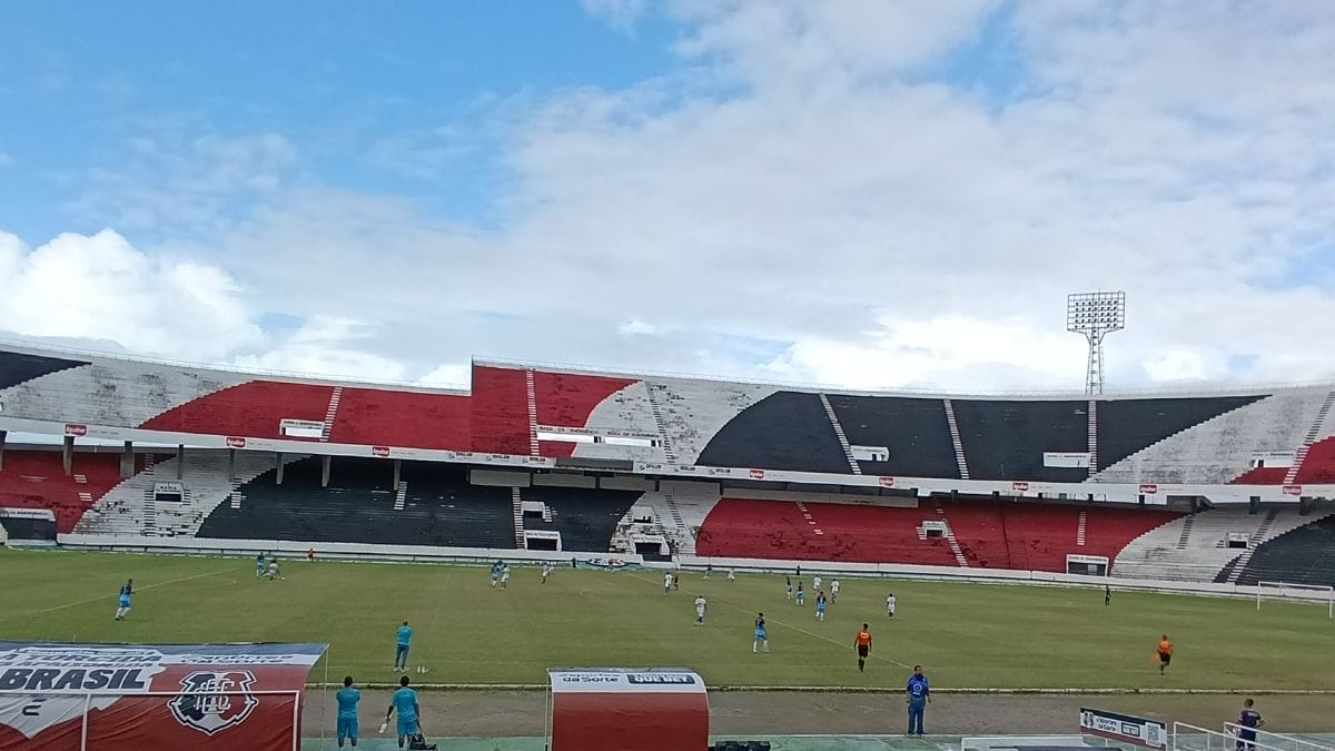 Santa Cruz x Decisão se enfrentam no Arruda