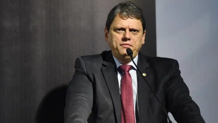 Tarcísio de Freitas