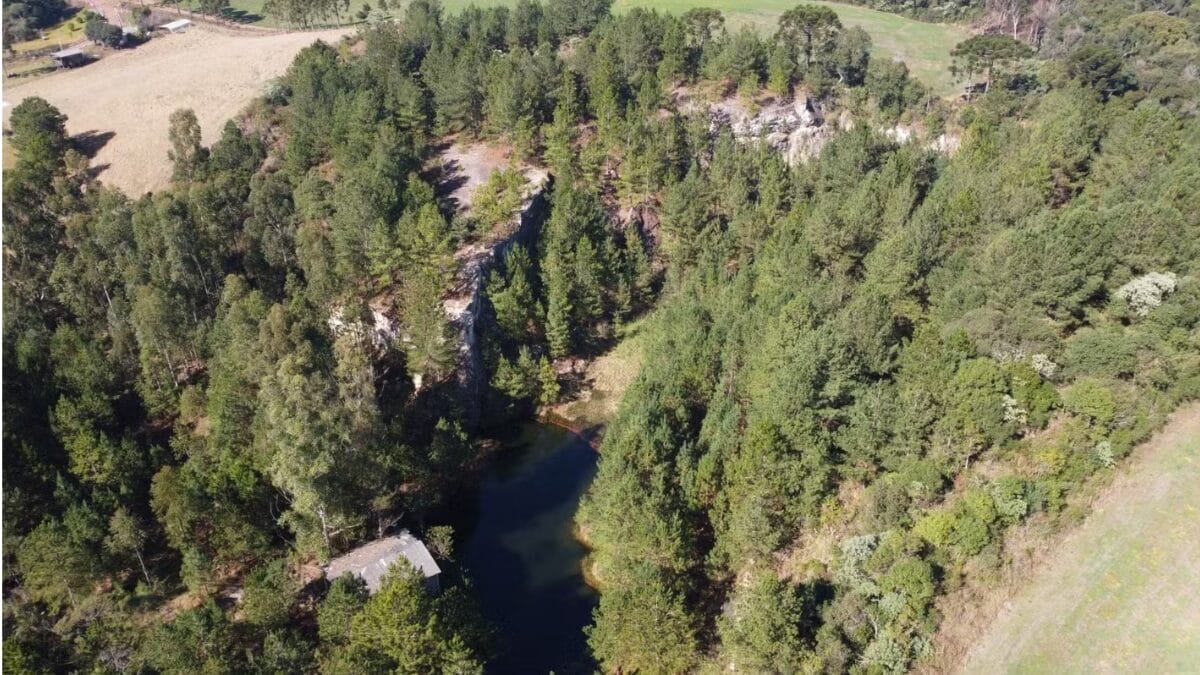 Fragmento celeste tinha 550 metros de di&acirc;metro quando atingiu o solo da cidade, segundo pesquisador 
