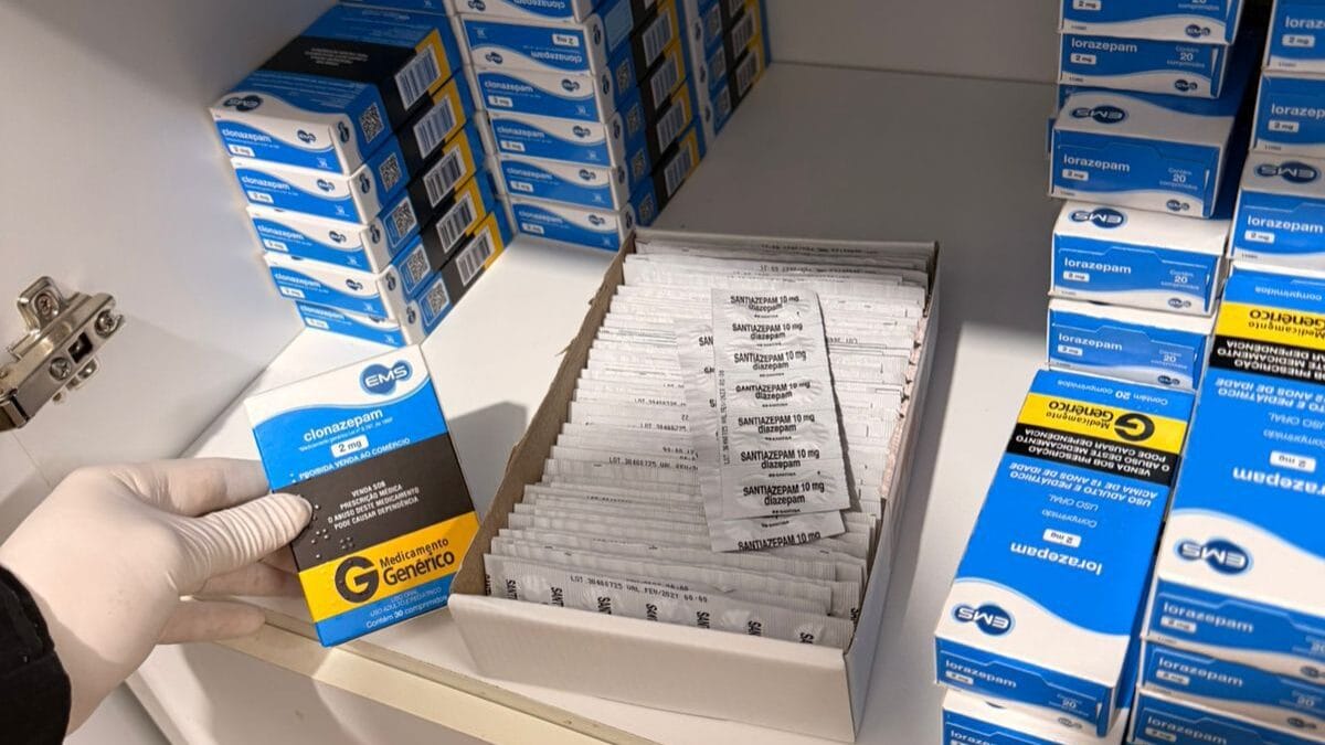 esquema de tráfico internacional de medicamentos em SC