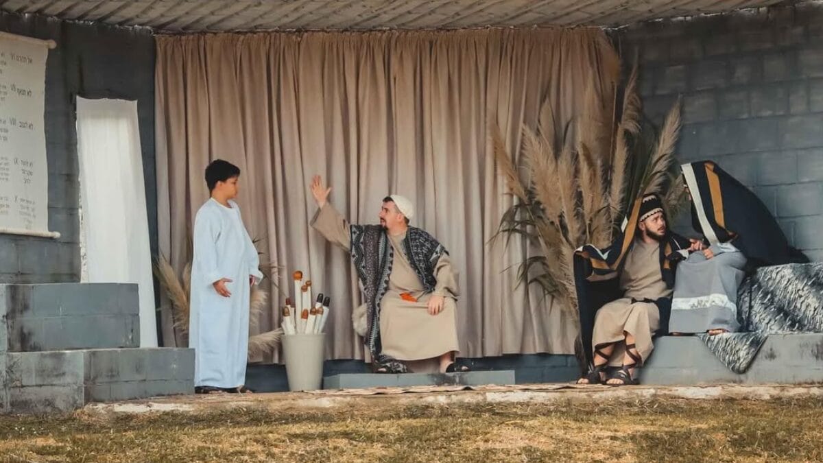 Teatro em Ponte Serrada