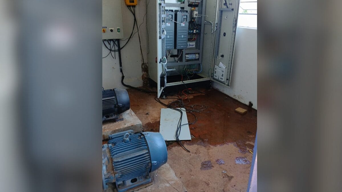 Casan Chapec&oacute; vandalismo