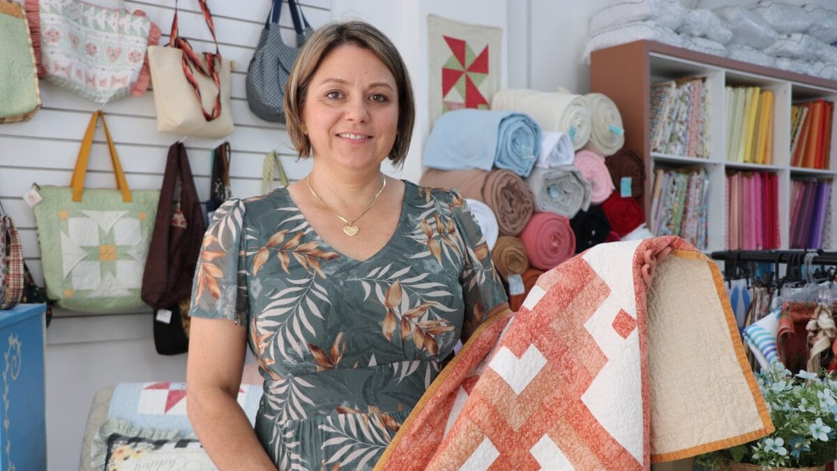 Mulheres dominam setores estratégicos do varejo e impulsionam empreendedorismo em Chapecó