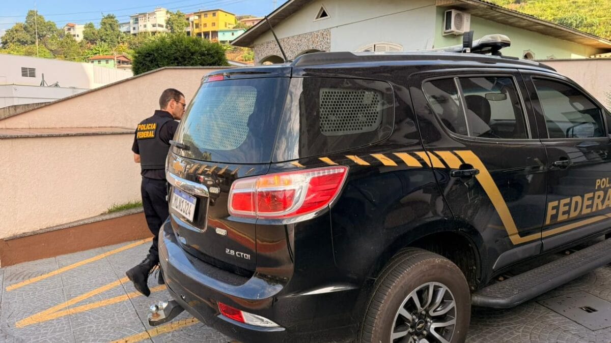 esquema de tráfico internacional de medicamentos em SC