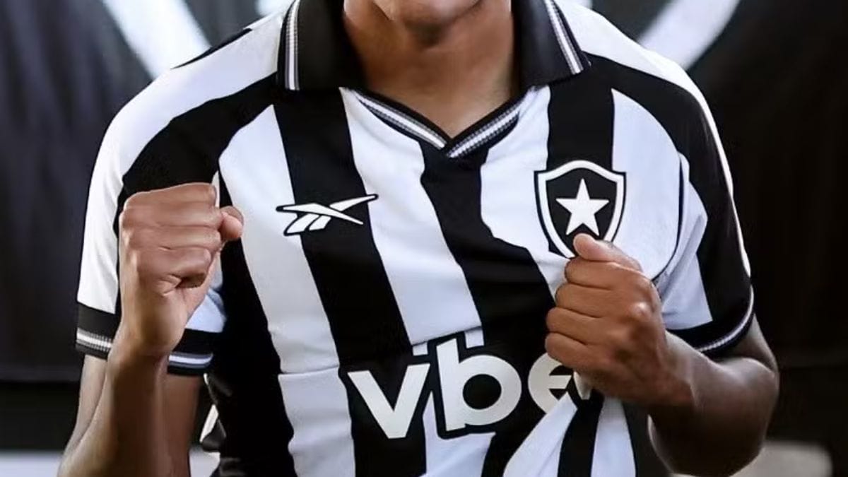 Botafogo anuncia jogador revelado pelo Flamengo