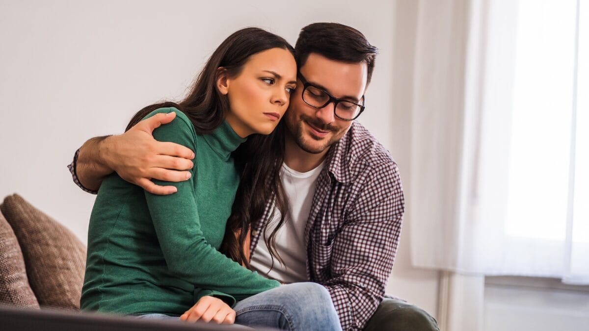 Cansadas de discursos vazios, 3 em cada 4 mulheres n&atilde;o querem um homem perform&aacute;tico