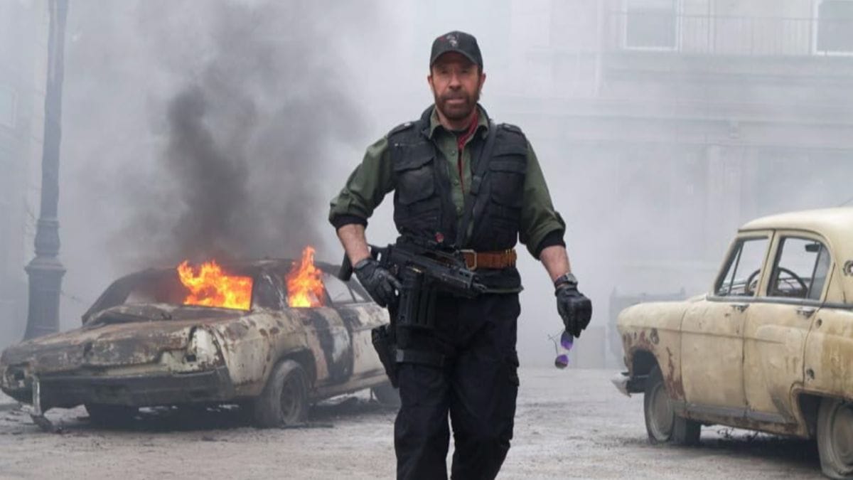 Chuck Norris em Os Mercen&aacute;rios 2 (2012) 