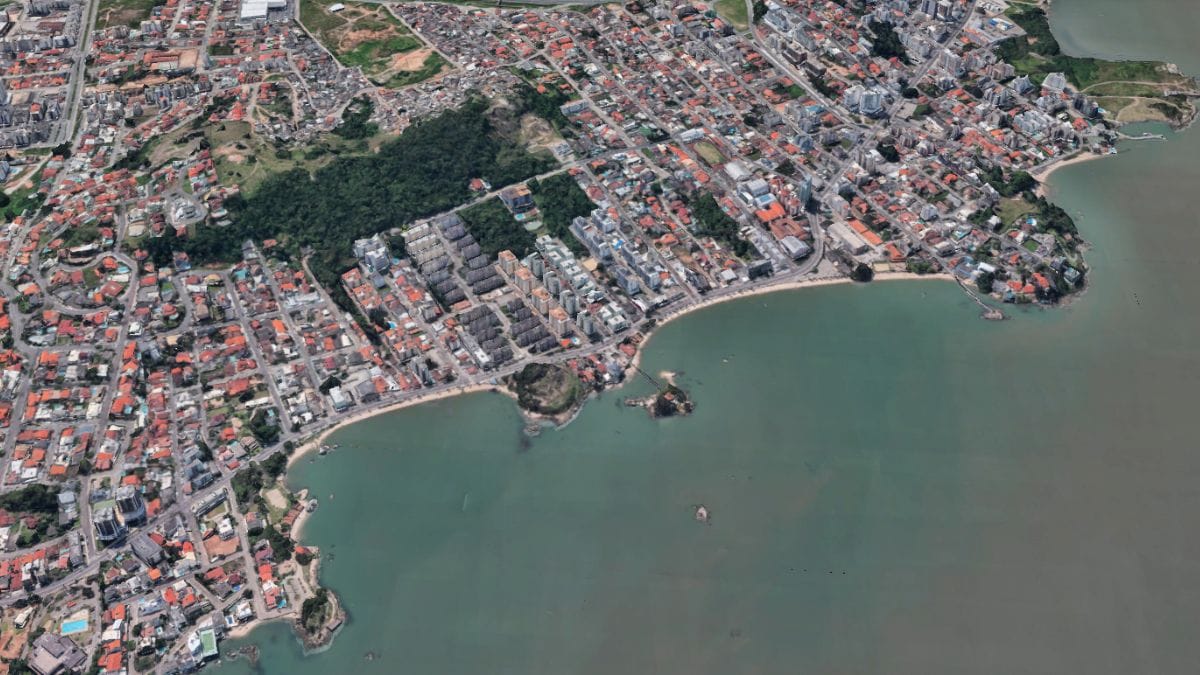 Imagem de satélite de Coqueiros, no Continente, em Florianópolis, em 2025