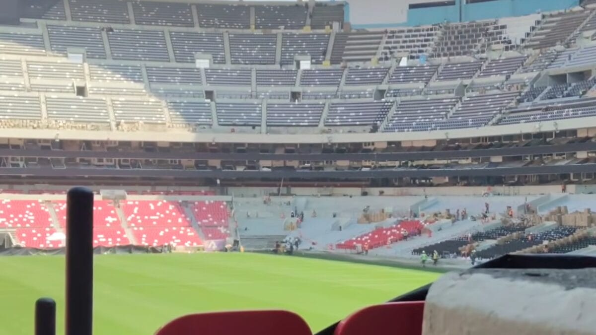 Arquibancada do est&aacute;dio Azteca, que ser&aacute; palco da cerim&ocirc;nia de abertura da Copa do Mundo 2026