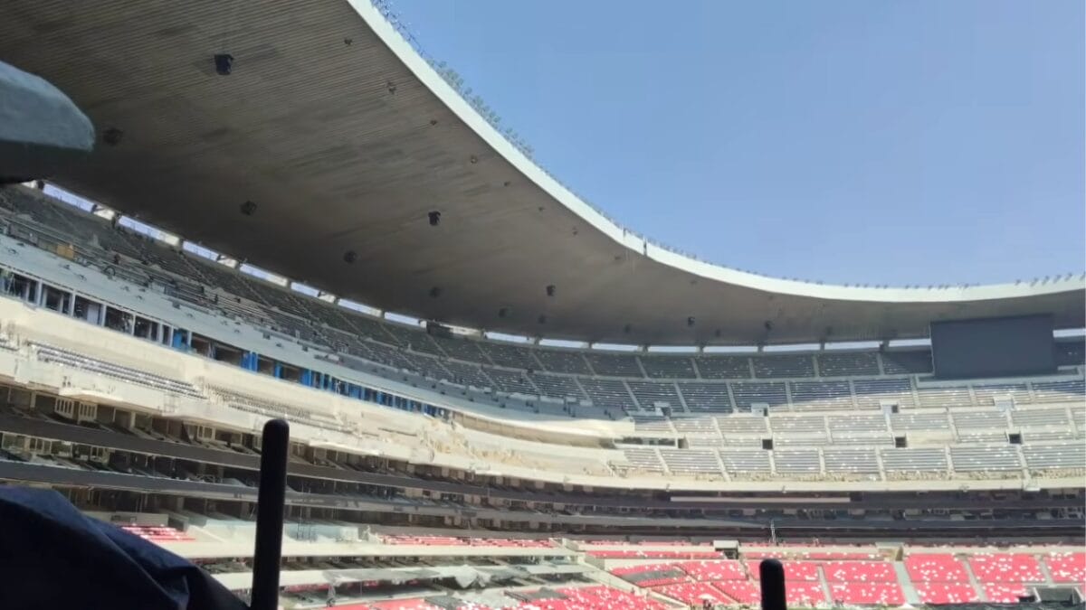 Arquibancada do est&aacute;dio Azteca, que ser&aacute; palco da cerim&ocirc;nia de abertura da Copa do Mundo 2026