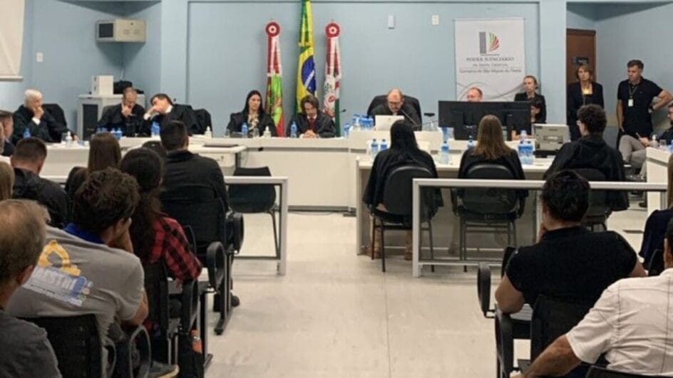 Condenação de policial