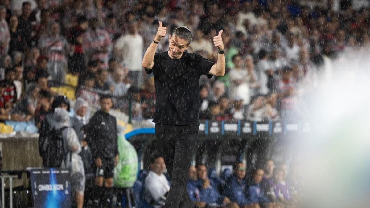 Filipe Luís comandou o Flamengo por 1 anos e cinco meses e conquistou entre outros torneios e taças, a Libertadores 2025, o Brasileirão 2025 e a Copa do Brasil 2024 (Foto: Cristiano Andujar, Andujar Press)