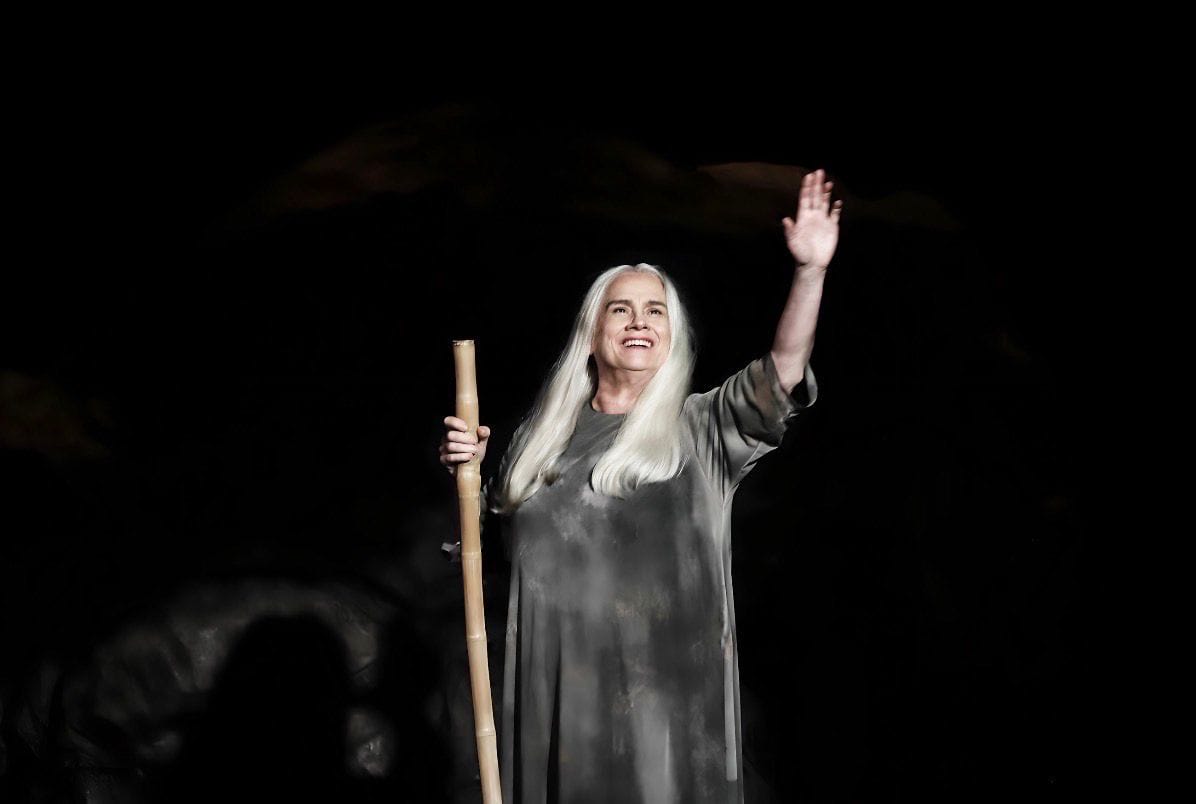 Vera Holtz na pe&ccedil;a Fic&ccedil;&otilde;es