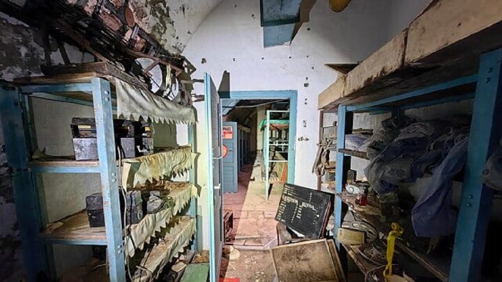 Morador investe em autonomia total para enfrentar desastres naturais e crises de abastecimento (Foto: Random photos 1989 / Wikimedia Commons)