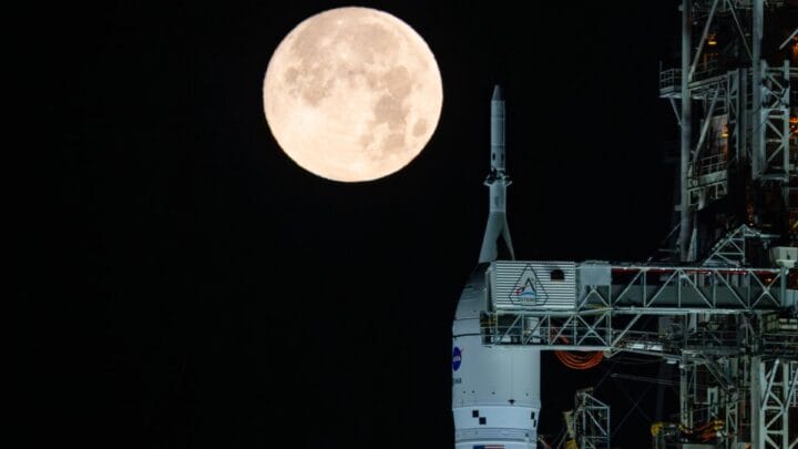 Missão Artemis 2, da NASA, rumo à órbita da Lua