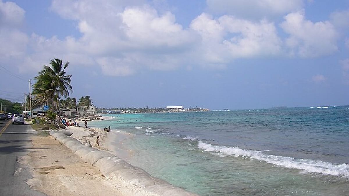 Descubra por que este destino caribenho é um patrimônio da UNESCO e saiba como planejar sua viagem inesquecível (Foto: Wikimedia Commons/Mr.Jhosimar)