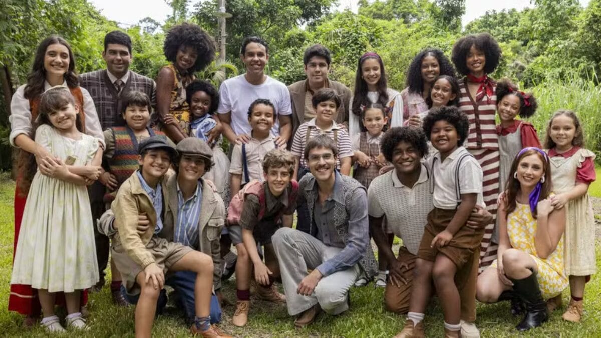 O que acontece com as crianças da Casa dos Anjos no final de Êta Mundo Melhor