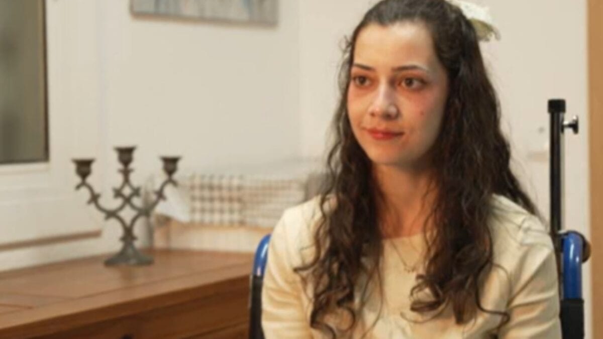 O que aconteceu com Noelia Castillo, jovem que obteve autorização para eutanásia aos 25 anos