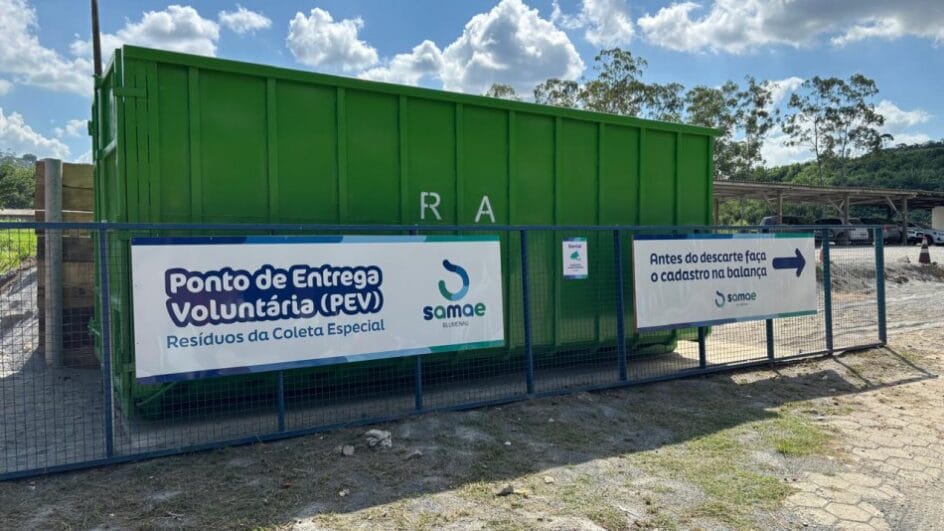 Blumenau criou um local para os moradores descartarem móveis e eletrodomésticos que não querem mais