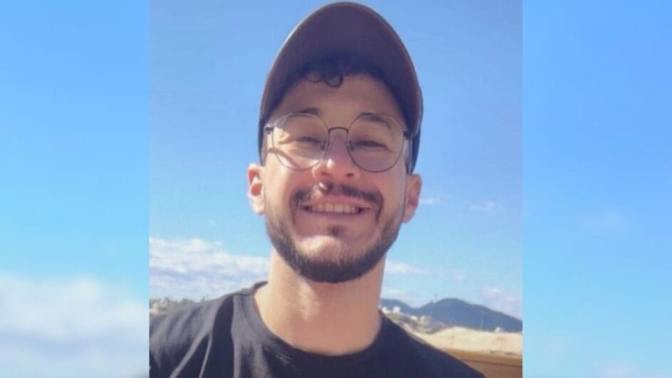 Jonathan Manuel Zambrano Acosta, de 29 anos, foi visto pela última vez em 12 de março, no bairro Ingleses, em Florianópolis