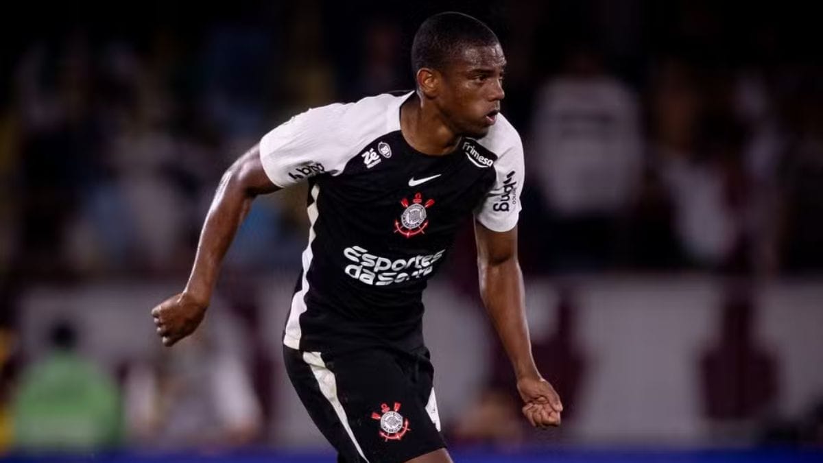 Volante André, do Corinthians