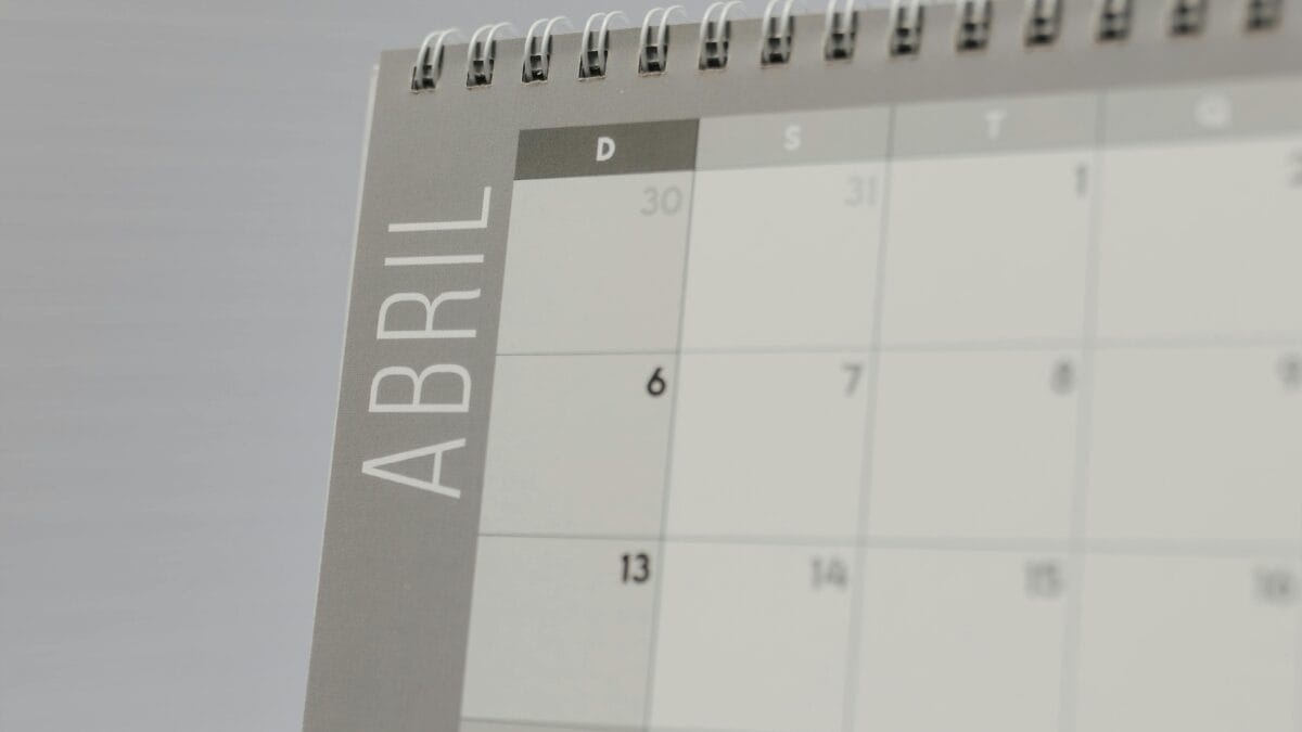 Feriados em abril