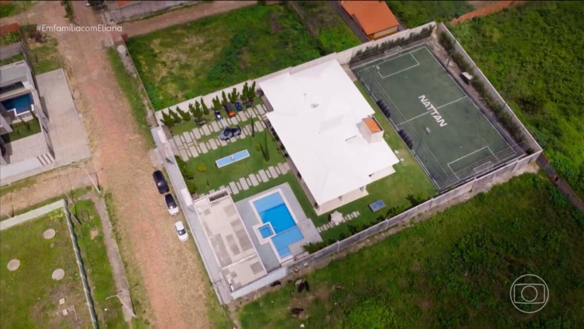 casa do cantor nattan no programa da eliana