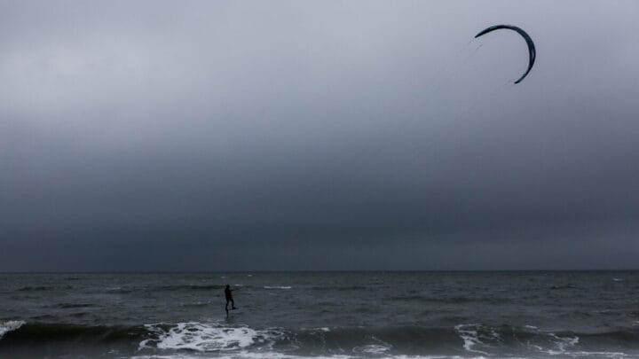 Chuva deve atingir diversos estados (Foto: Allan Pedro, Arquivo DC)