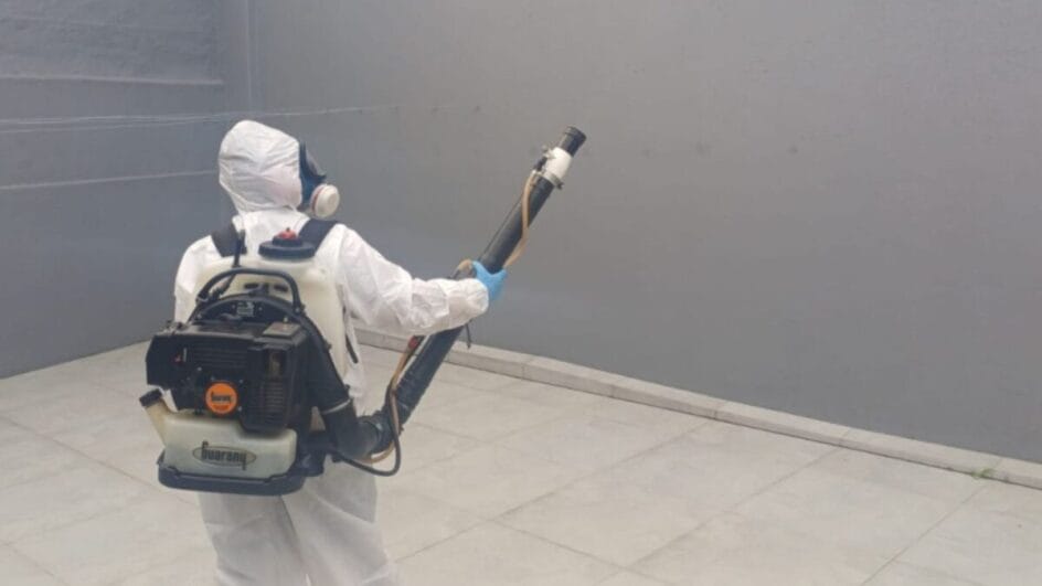 Novo caso da doença movimentou força tarefa no bairro Vila Operária (Foto: Diretoria de Vigilância Epidemiológica de Itajaí, Divulgação)