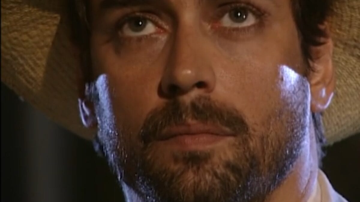 marco antonio reaparece em terra nostra