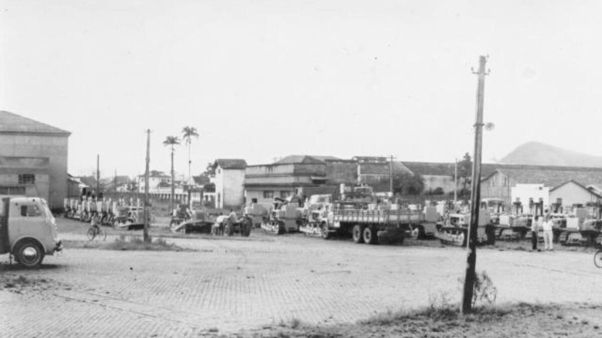 Conhe&ccedil;a como era o Porto de Itaja&iacute; antigamente (Foto: Porto de Itaja&iacute;, Arquivo) 