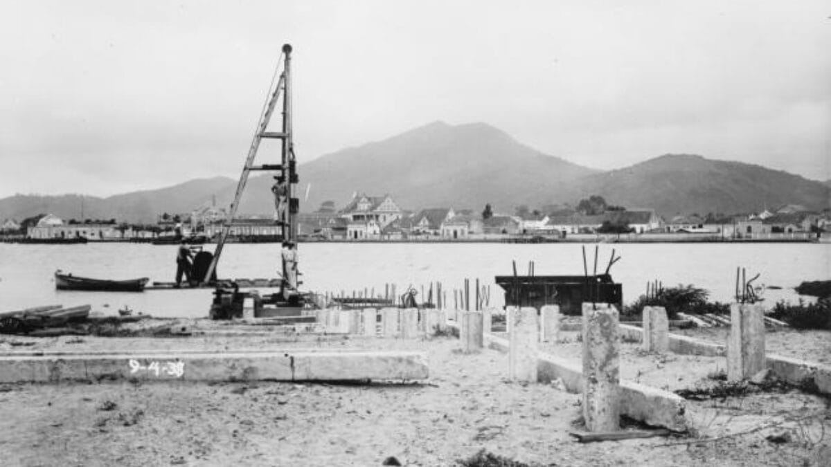 Conhe&ccedil;a como era o Porto de Itaja&iacute; antigamente (Foto: Porto de Itaja&iacute;, Arquivo) 