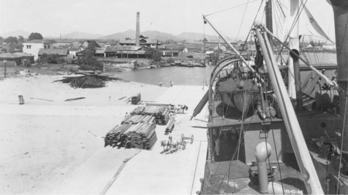 Conhe&ccedil;a como era o Porto de Itaja&iacute; antigamente (Foto: Porto de Itaja&iacute;, Arquivo) 