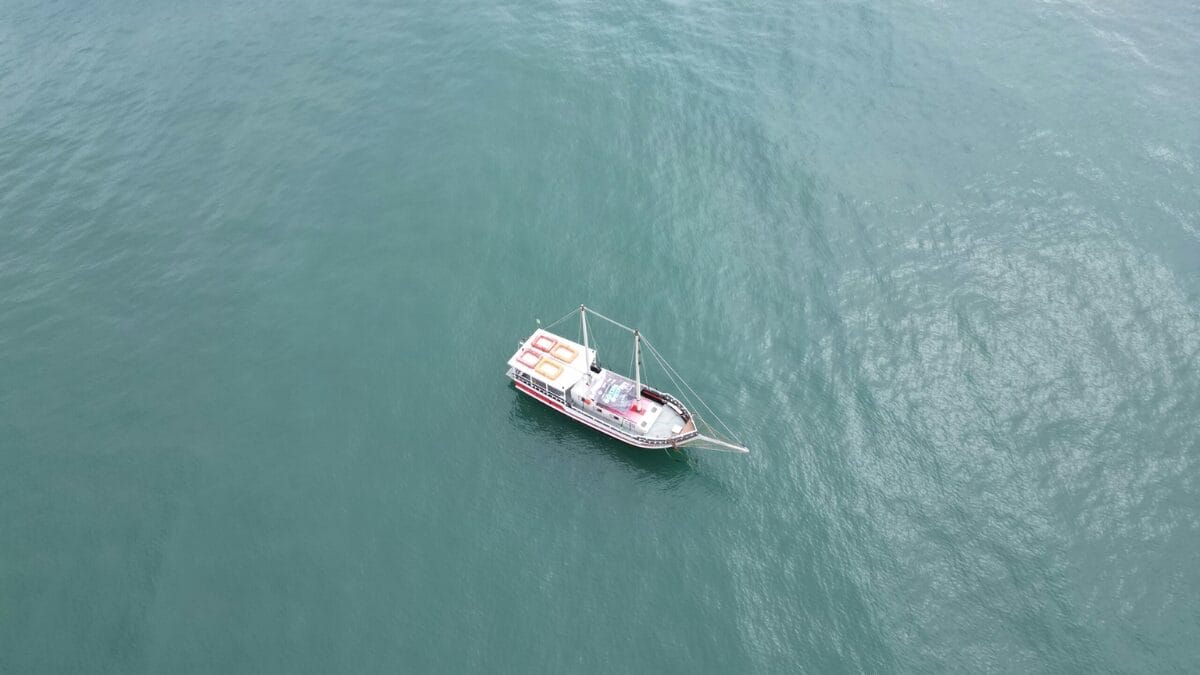 Garopaba &eacute; conhecida por suas praias e atrativos naturais (Foto: Rota da Baleia Franca, Divulga&ccedil;&atilde;o)