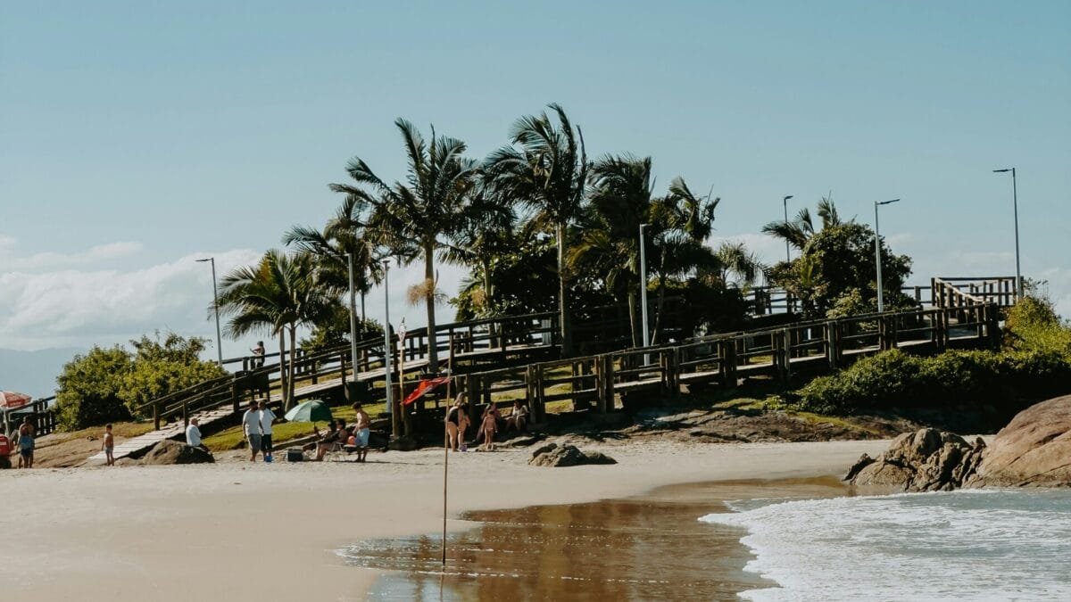 Laguna faz parte das cidades catarinenses que comp&otilde;em a Rota da Baleia Franca (Foto: Rota da Baleia Franca, Divulga&ccedil;&atilde;o)