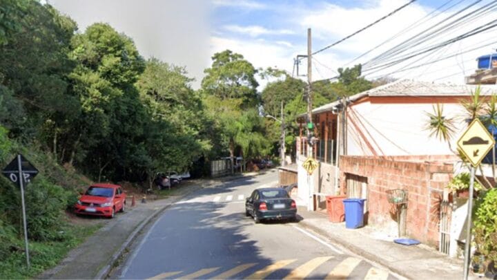 Adolescente de 16 anos é morto em confronto com a PM em comunidade de Florianópolis