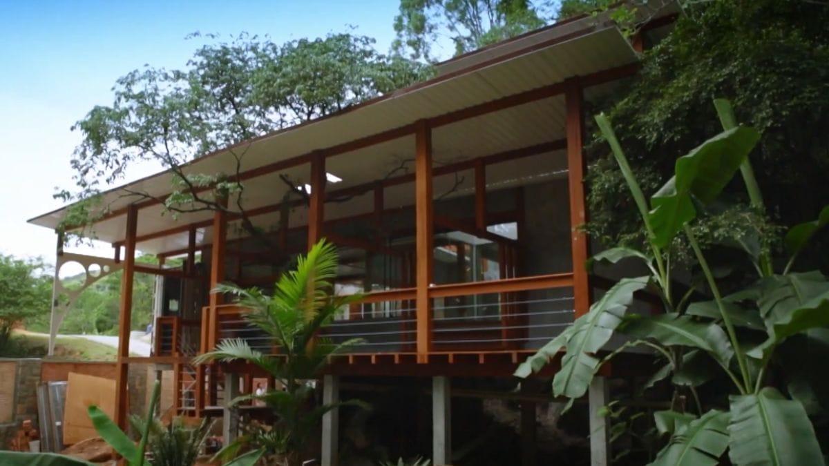 Casa de madeira do skatista Pedro Barros em Florianópolis (Foto: Casa GNT, Reprodução)