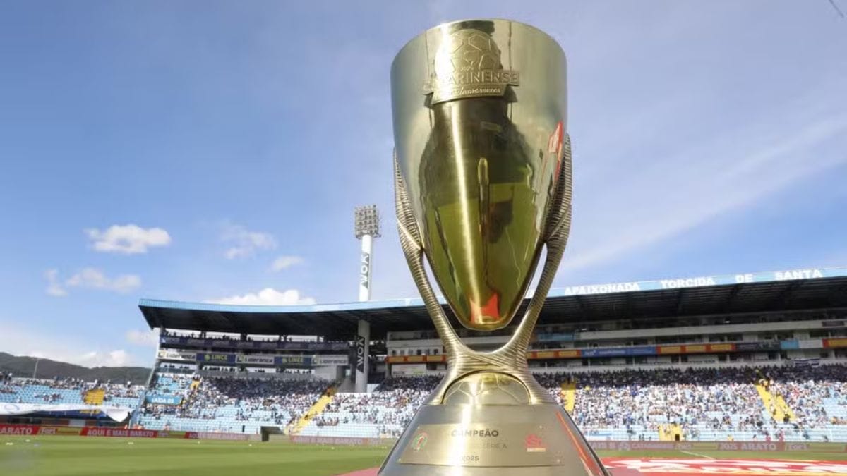 Taça do Campeonato Catarinense (Foto: Patrick Rodrigues, NSC)