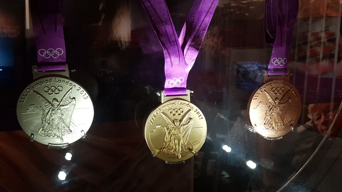 Medalhas das Olimpíadas de Londres 2012 (Foto: Lacu Schienred, Wikimedia Commons)