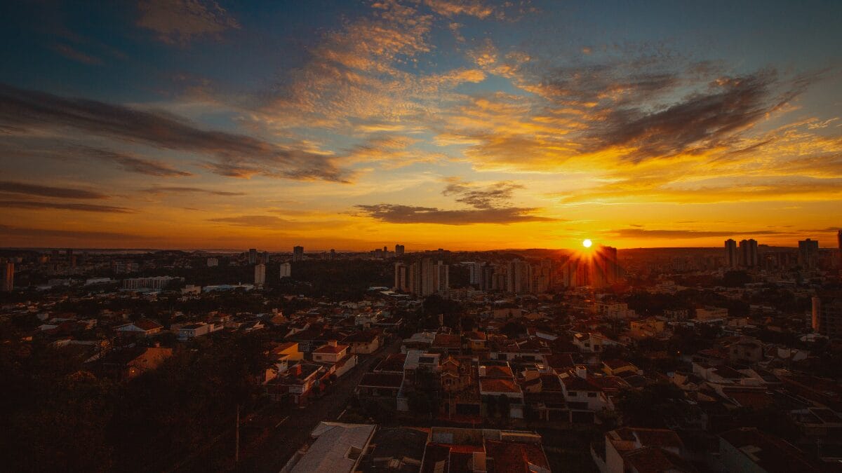 Cidade interior paulista