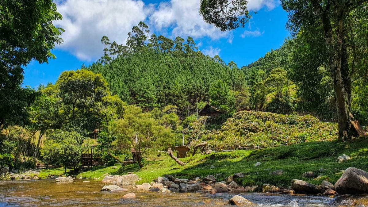Chal&eacute; Recanto das &Aacute;guas