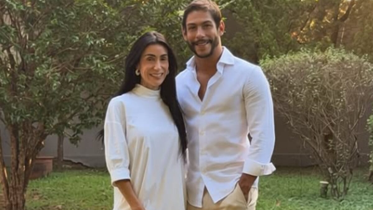 Ex-apresentadora do Globo de 46 anos revela estar gr&aacute;vida de namorado cantor