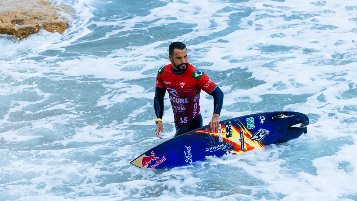 Italo Ferreira em Bells Beach no Circuito Mundial da WSL