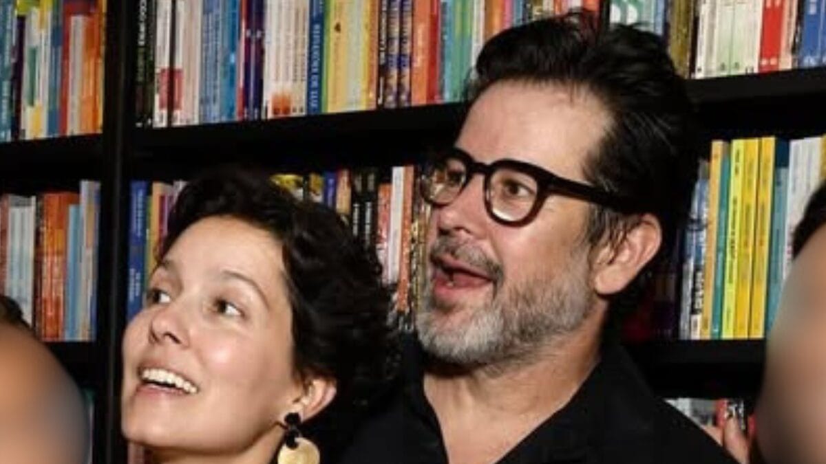 Murilo Benício e ex-namorada jornalista da Globo reaparecem juntos no RJ e web reage