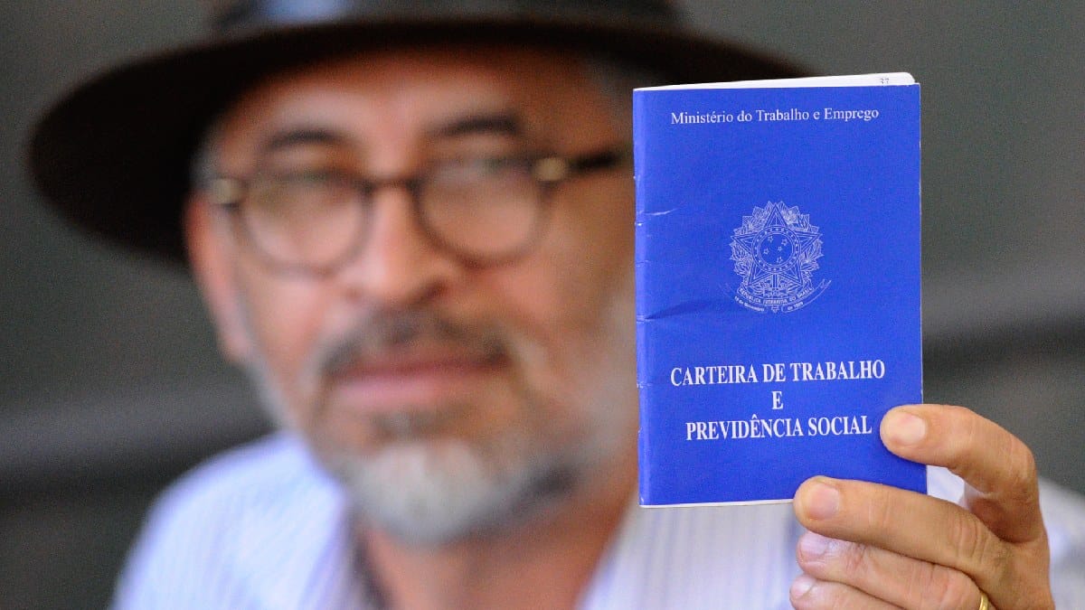 Regra sancionada amplia direitos trabalhistas e incentiva exames preventivos ao longo do ano (Foto: Flickr/ Agência Senado)