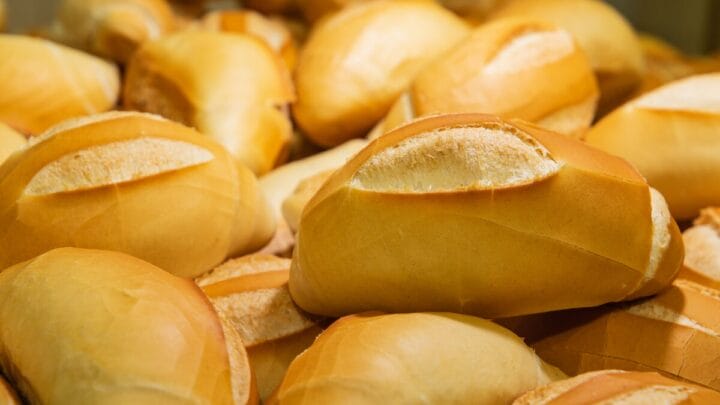 Nutricionista explica que o risco do pão branco para a saúde está no consumo diário
