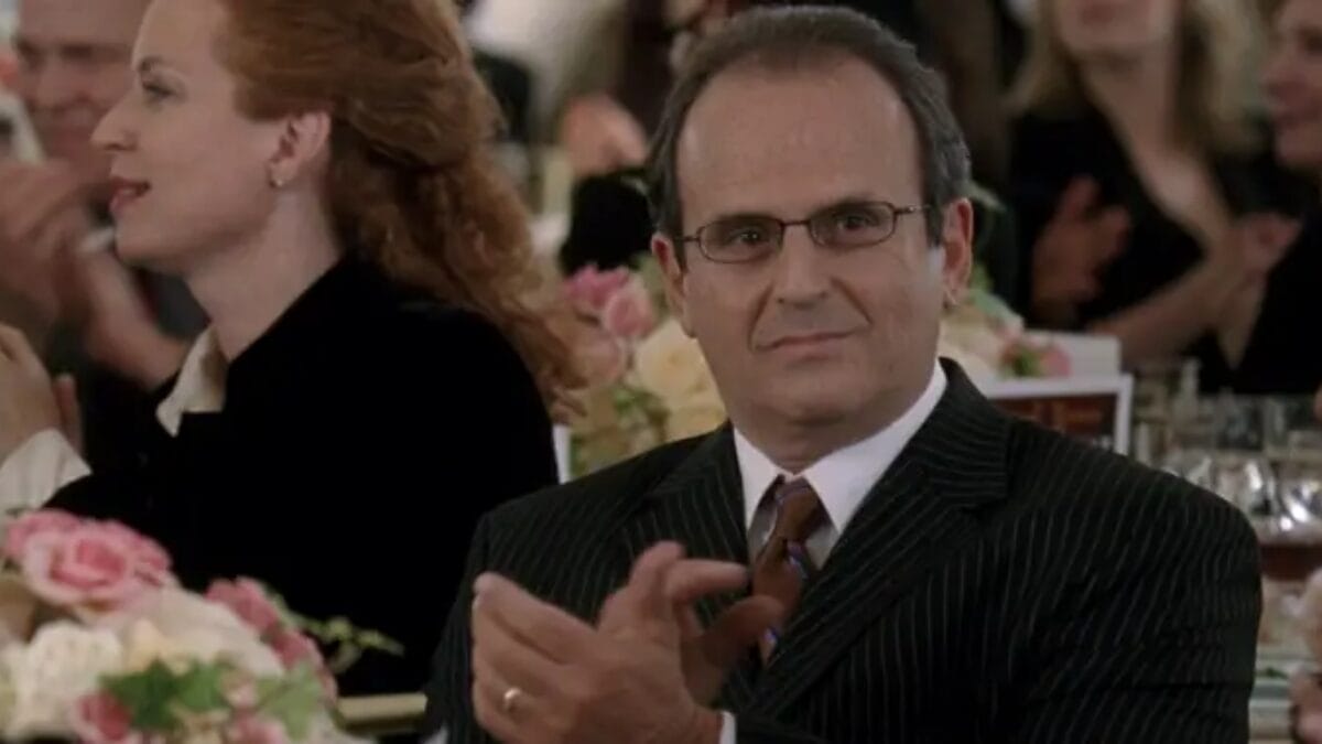 Irv Ravitz é o presidente do conselho da Elias-Clark